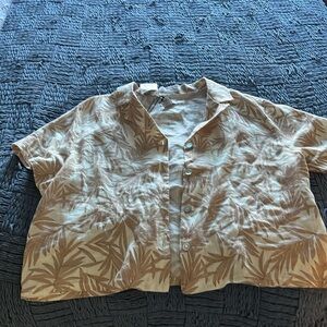 Nicole Miller New York Large button up shirt